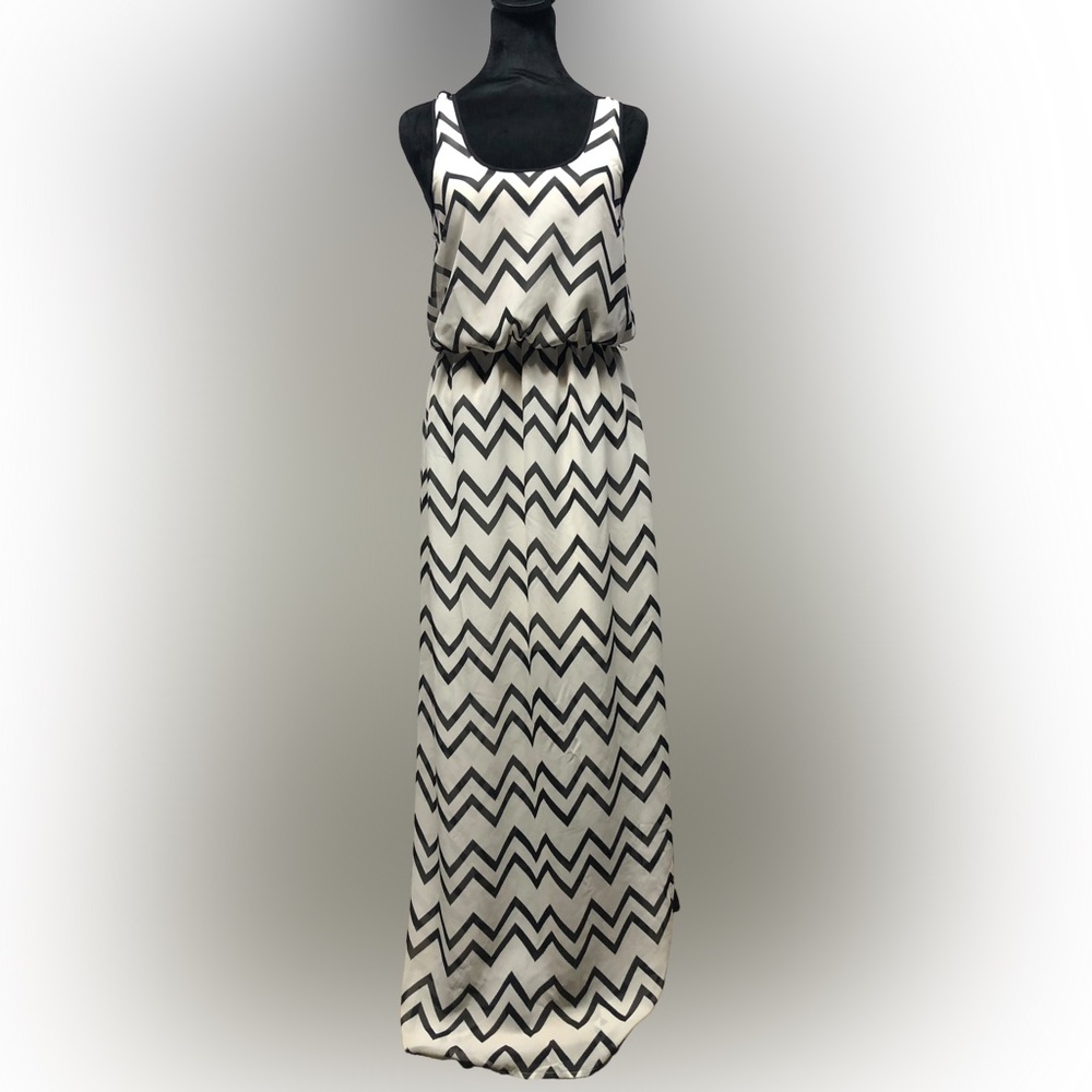 CITY TRIANGLE cross back dress